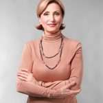 Home 16 Sarah Thompson