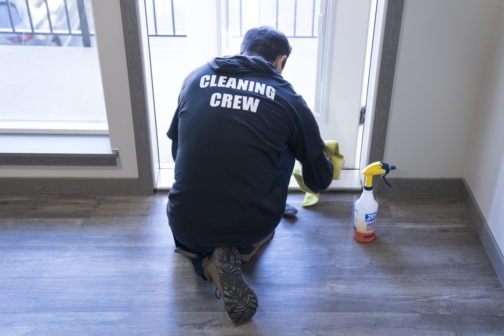 Read more about the article Best Cleaning Company Saskatchewan – A Complete Guide for Homeowners and Businesses